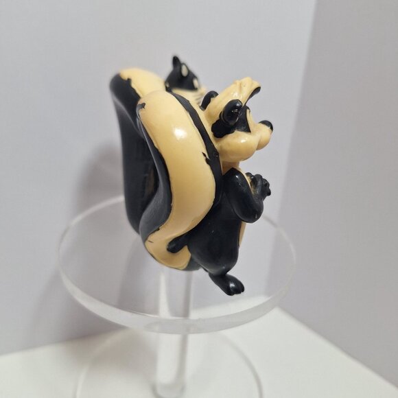 Pepé Le Pew & Penelope Figure Heart-Shaped Romantic 1985 - Picture 4 of 15